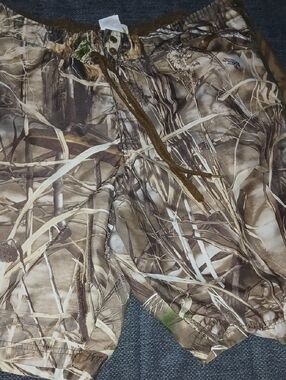 Realtree Brown and Tan Marsh Camo Shorts